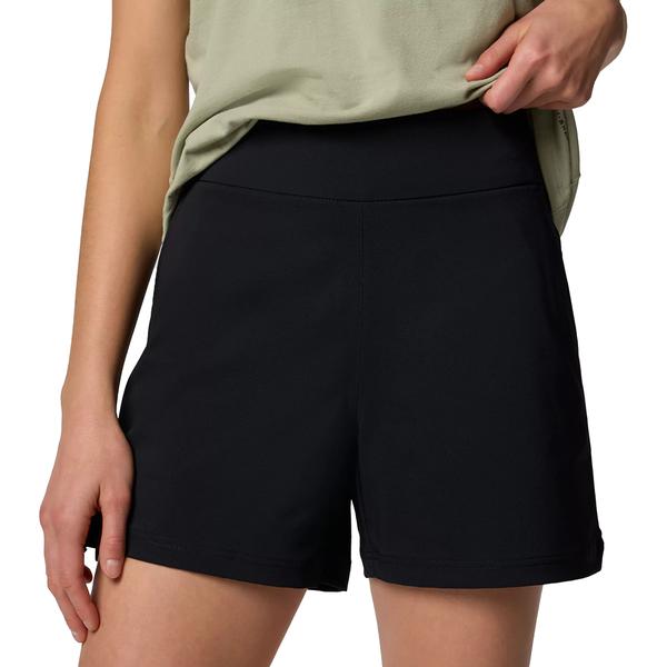 WOMEN'S ALL SEASONS SHORT